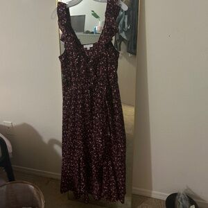 Flutter sleeve polka dot wrapped dress